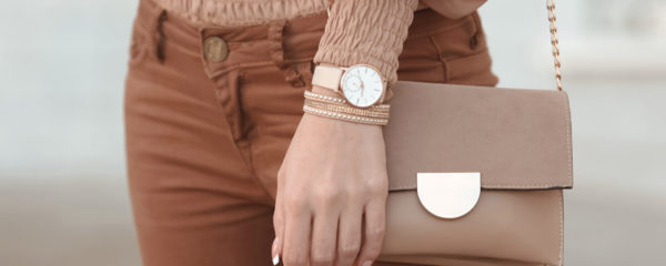 montre bracelet en cuir